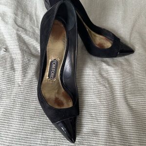 black tom ford pumps